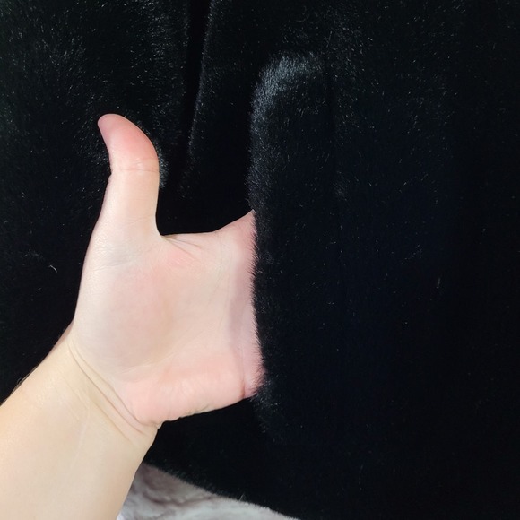 Zara Black Faux Fur Mock Neck Cropped Heavy Winter Jacket - Picture 5 of 13
